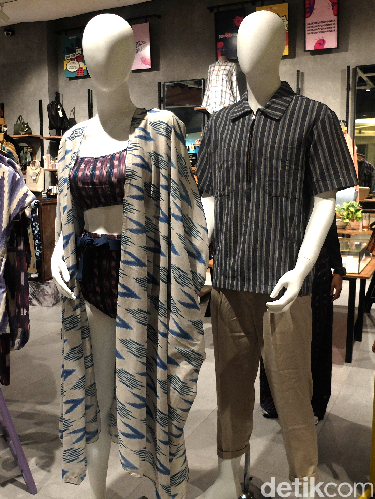 Koleksi Ikat Indonesia by Didiet Maulana.