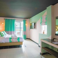 Untuk menginap di sini, tamu perlu merogoh kocek minimal Rp 2,6 juta per malam. Foto: Dok. Wi-Ki-Woo Hotel Ibiza