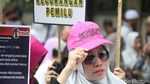 Ratusan Peserta Apel Siaga Umat Geruduk KPU Pusat