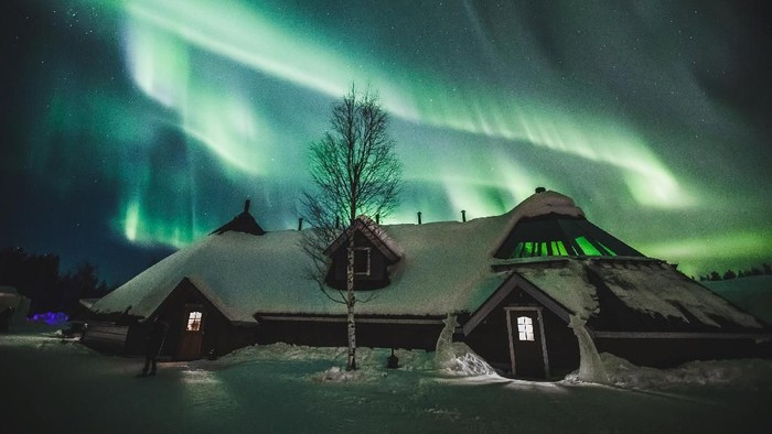 Aurora Borealis merupakan salah satu fenomena langit yang paling indah. Penasaran seperti apa penampakannya di langit Finlandia?