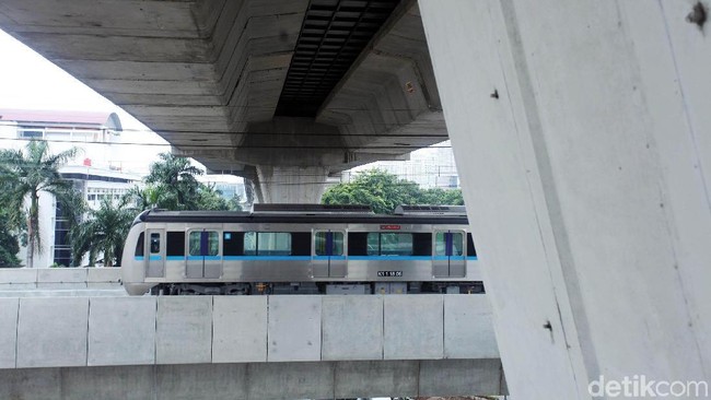 Berapa Harga Tiket MRT yang Pas di Kantong Warga DKI?