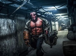 Sinopsis Hellboy, Kisah Pahlawan dari Neraka yang Membela Umat Manusia