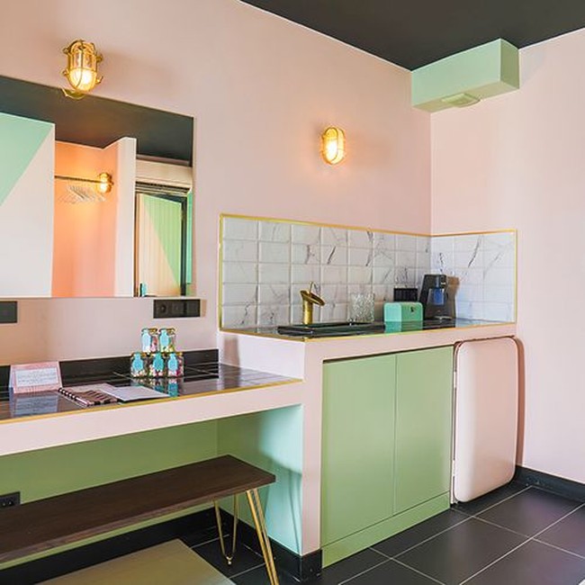 Kami menawarkan perpaduan kualitas dengan harga terjangkau dan perpaduan antara gaya kuno dan modern khas Ibiza. Aku sangat bangga dengan apa yang telah kami ciptakan, tutur Tony Truman, seperti dikutip dari Daily Mail. Foto: Dok. Wi-Ki-Woo Hotel Ibiza