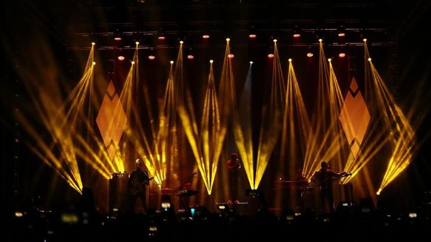 Kodaline Buka Konser di Jakarta dengan 'Follow Your Fire'