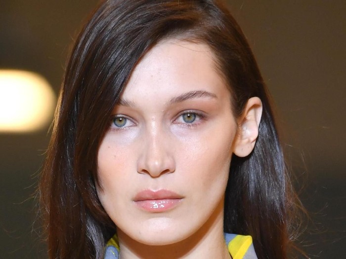 Bella Hadid pemilik wajah tercantik di dunia secara matematis. Foto: Getty Images Bella Hadid pemilik wajah tercantik di dunia secara matematis. Foto: Getty Images
