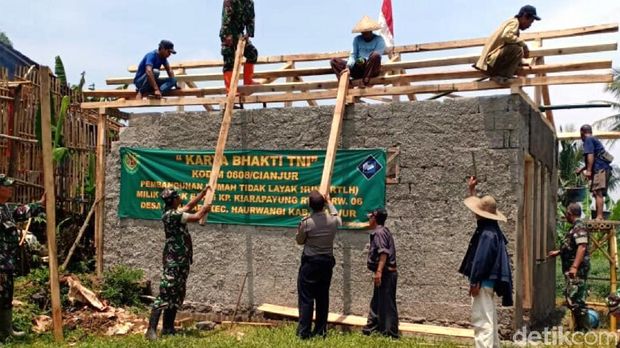 Rumah Keluarga Bakrie yang Masak Makanan Busuk Kini Lebih Layak