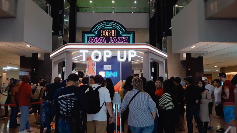Tiga Fitur Canggih untuk Penonton BNI Java Jazz 2019 Tiga Fitur Canggih untuk Penonton BNI Java Jazz 2019