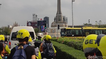 Kedua warna ini melambangkan prioritas Get terhadap keselamatan pengemudi dan pengendara. Foto: Virgina Maulita Putri