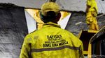 Aksi Petugas Bina Marga Percantik Underpass di Tanah Abang