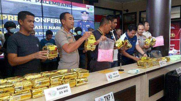 2 Bandar Jaringan 'Letto' Ditangkap saat Bawa 40 Kg Sabu dan 12 Kg Ekstasi di Sumsel