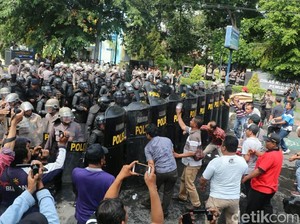 Pemilu 2019 Semakin Dekat, Simulasi Pengamanan di Kota Kediri Dihelat