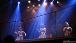 Foto: Pertunjukan Kabaret Ladyboy Ala Kota Gudeg
