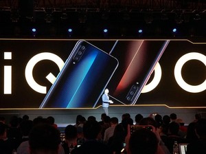 Resmi Dirilis, IQOO-nya Vivo Usung RAM 12 GB
