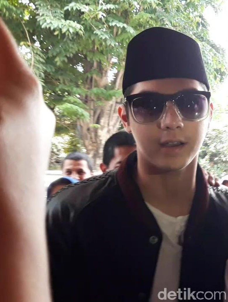 Hari Ini Al, El, dan Dul Lapor Komnas HAM Soal Penahanan Dhani Hari Ini Al, El, dan Dul Lapor Komnas HAM Soal Penahanan Dhani