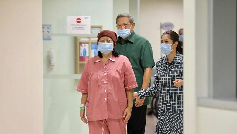 Prabowo akan Kembali Jenguk Ani Yudhoyono Prabowo akan Kembali Jenguk Ani Yudhoyono