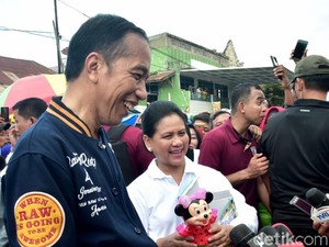 Oleh-oleh Jokowi untuk Jan Ethes dan Sedah Mirah dari Kendari