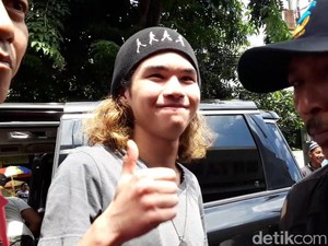 Lebaran Perdana El dan Dul Tanpa Ahmad Dhani