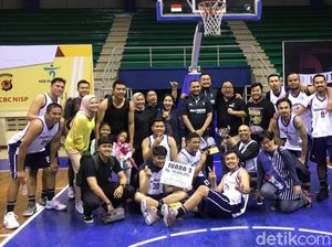 Transmedia Runner Up Basket Piala Gubernur Jabar