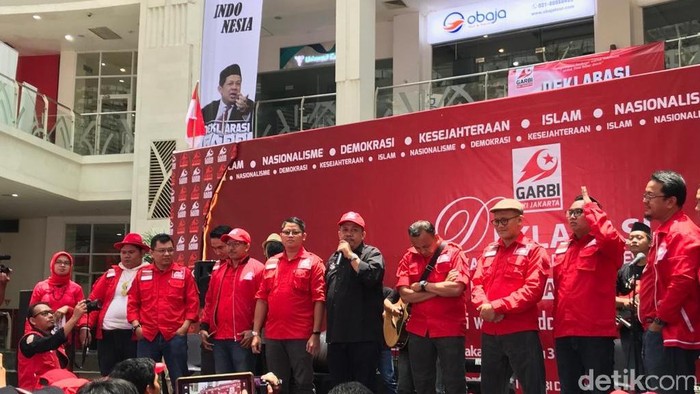 Fahri Sebut Garbi Dukung Capres Bertenaga, Jokowi atau Prabowo?