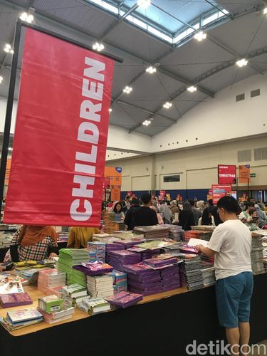 Area buku anak-anak menjadi yang paling ramai di Big Bad Wolf (BBW) 2019.
