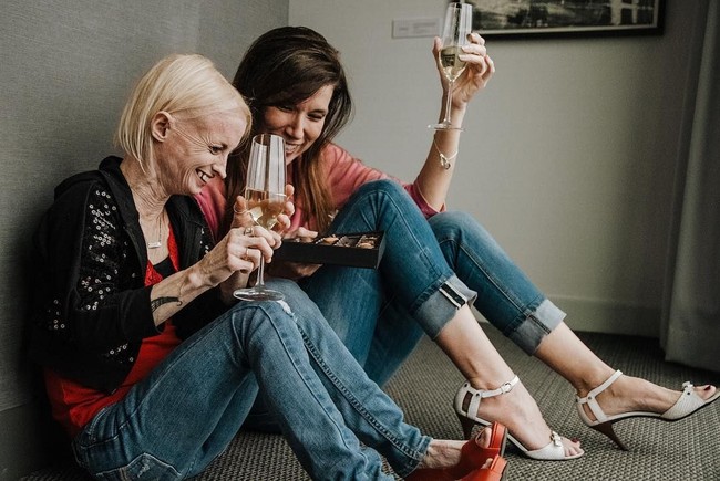 Chad, saudara Tiffany wafat karena penyakitnya itu. Ia mengalami kelainan jantung karena usia tubuhnya yang sudah tua padahal saat itu ia masih berusia 31 tahun. Foto: Dok. Instagram