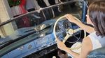 Rani Sutari dan Mobil Klasik