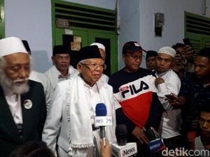 Sowan ke Ulama Banten Abuya Muhtadi, Maruf Yakin Elektabilitas Naik