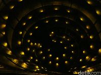 Tangga spiral yang dramatis di Gua Ruakuri (Fitraya/detikTravel)