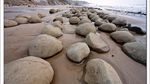 Foto: 6 Pantai dengan Pasir yang Unik di Dunia