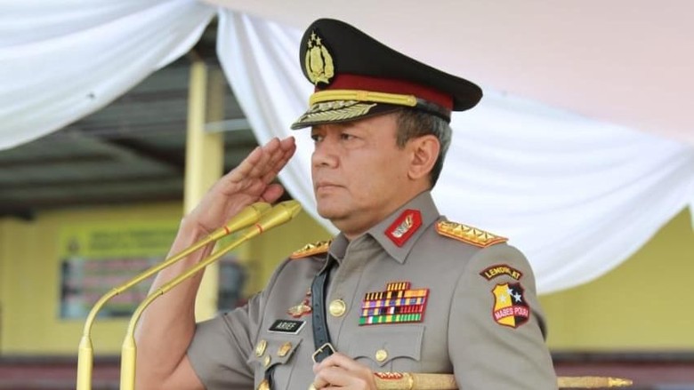1.500 Bintara Sekolah Perwira, Komjen Arief: Ini Proses Revolusi Mental 1.500 Bintara Sekolah Perwira, Komjen Arief: Ini Proses Revolusi Mental