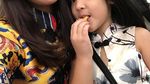 Cantik Menawan! Gaya Mikhayla, Anak Nia Ramadhani Saat Kulineran
