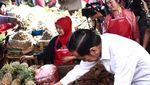 Begini Momen Seru Jokowi dan Iriana Belanja Ke Pasar Tradisional