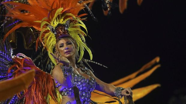 Tari samba melekat erat dengan kebudayaan rakyat Brasil. Tari itu bahkan punya karnaval sendiri yang rutin diadakan tiap tahun di Rio de Janeiro. Penasaran?