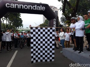 Khofifah Lepas Gowes Jelajah Trans Jawa: Seeing Is Believing