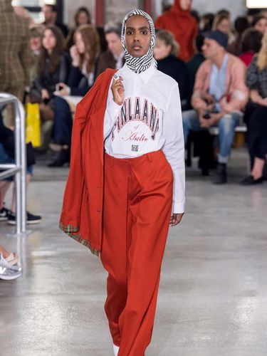 5 Hijabers Eksis Jadi Model di Panggung Paris Fashion Week 2019