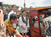 Jokowi dan Iriana Sengaja Tak Sarapan Demi Makan Bakso di Bekasi 