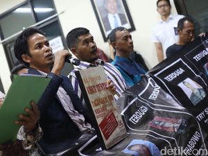 Keluarga Korban Kasus Talangsari Sambangi Komnas HAM