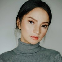 Berkat komunitas yang didirikannya itu, Sabrina meraih penghargaan Juara 2 Pemuda Inspiratif 2018 oleh Kementerian Pemuda dan Olahraga di Kota Tangerang. Foto: dok. Instagram @sabrinaanggraini