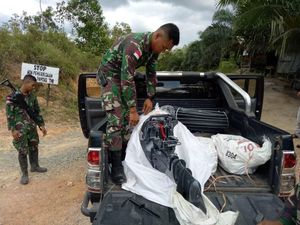 TNI Penjaga Lintas Batas RI-Malaysia Amankan Penyelundupan Mesin Kapal