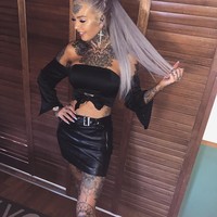 Wanita 24 tahun itu telah melakukan perubahan besar-besaran pada tubuhnya, hingga memakan biaya 8,000 poundsterling atau sekitar Rp 150 juta. Foto: dok. Instagram (@amber__luke)