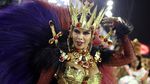 Pesona Para Gadis Penari Samba di Karnaval Brasil