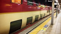 Sampai di Okayama, rangkaian kereta ini akan terbagi dua. Sunrise Seto menuju kota Takamatsu di Pulau Shikoku, sedangkan Sunrise Izumo ke kota Izumo di Prefektur Shimane. Istimewa/boredpanda.