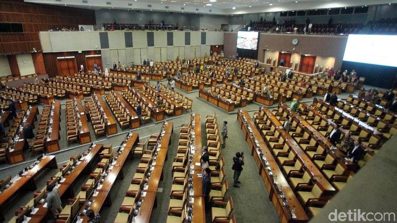 Anang Tarik Usul RUU Permusikan, Baleg DPR akan Bahas Perubahan Prolegnas Anang Tarik Usul RUU Permusikan, Baleg DPR akan Bahas Perubahan Prolegnas