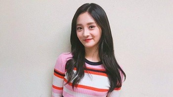 Baru-baru ini ia juga digosipkan tengah dekat dengan Kyulkung, persenel girl band Pristin. Foto: Kyulkyung PRISTIN (dok. PRISTIN)