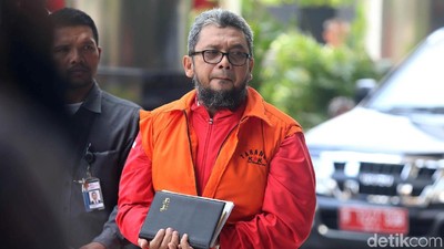 Tahanan KPK Ini Malu Tangannya Diborgol