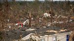 Dahsyat! Tornado Hantam Alabama 23 Orang Tewas