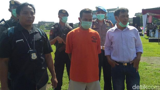 Polresta Yogya Musnahkan Barang Bukti 1.083 Batang Pohon Ganja