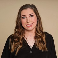 Brand kecantikan Avon merilis kampanye True Nudes yang menampilkan kecantikan berbeda setiap wanita. Salah satu wanita yang menjadi modelnya adalah Catrin Pugh. Foto: Dok. Avon