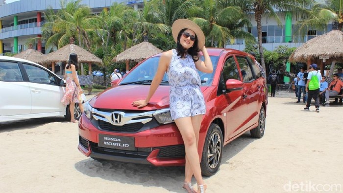 Test Drive Mobilio 2019