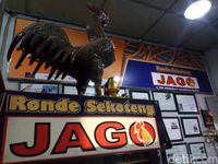 Lebih dari 50 Tahun Wedang Ronde Jago Hangatkan Warga Salatiga